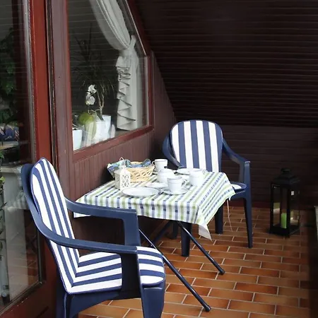 Semesterbostad Family Herzke Comfortable